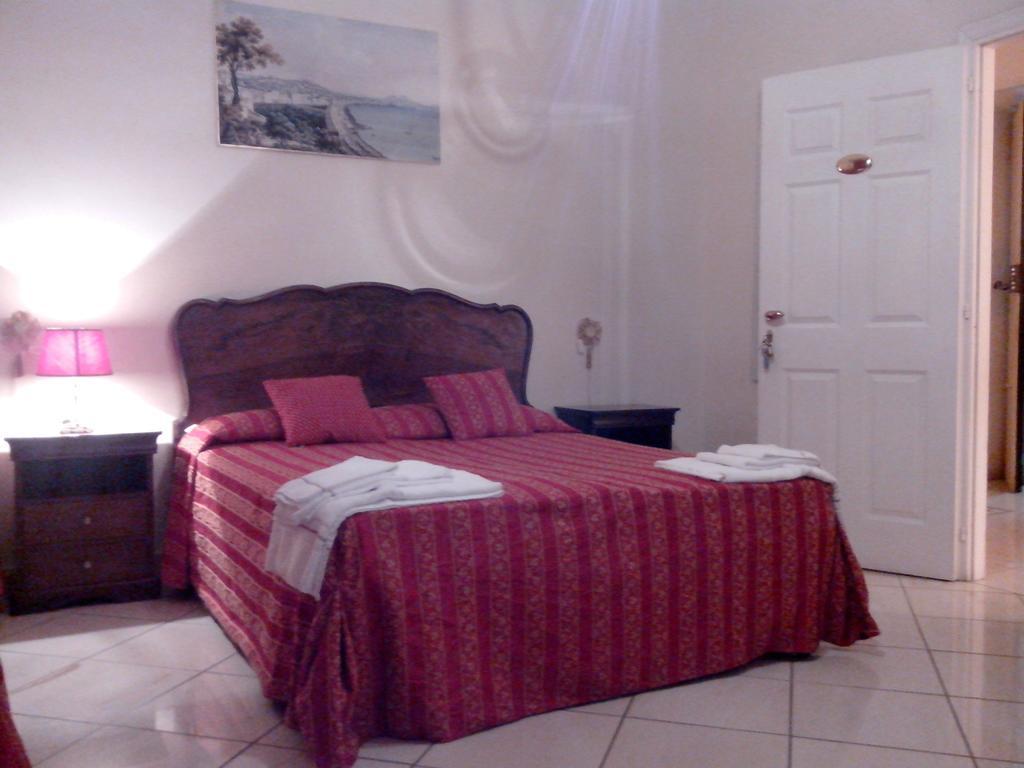 Bed & Breakfast Napoli Centrale Pokój zdjęcie