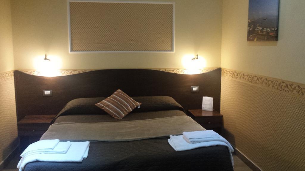 Bed & Breakfast Napoli Centrale Zewnętrze zdjęcie