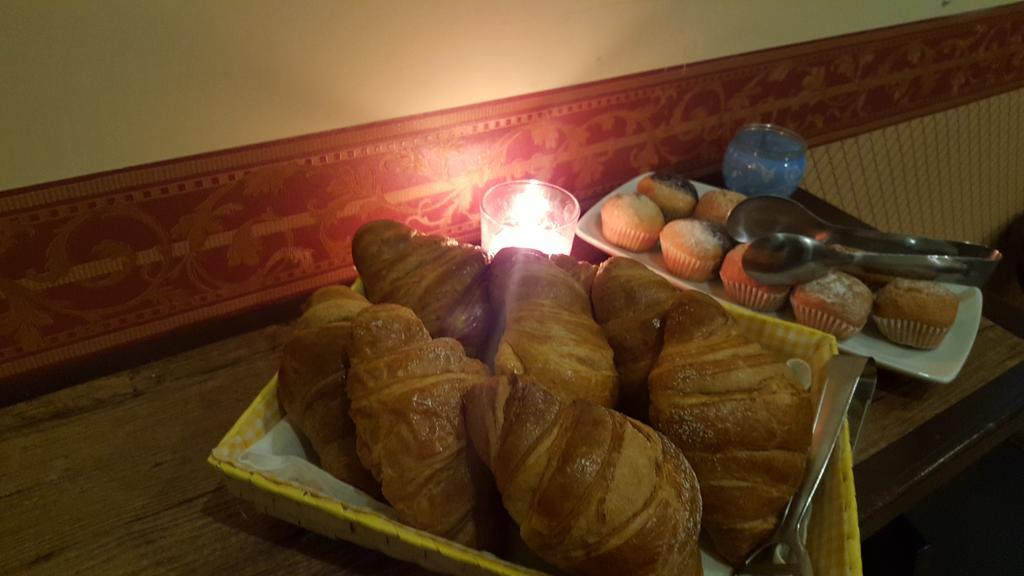 Bed & Breakfast Napoli Centrale Zewnętrze zdjęcie