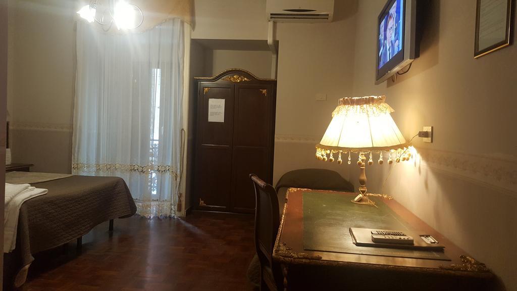 Bed & Breakfast Napoli Centrale Zewnętrze zdjęcie