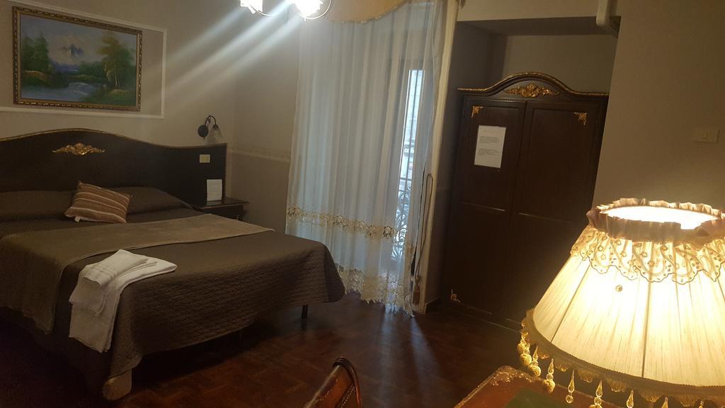 Bed & Breakfast Napoli Centrale Zewnętrze zdjęcie