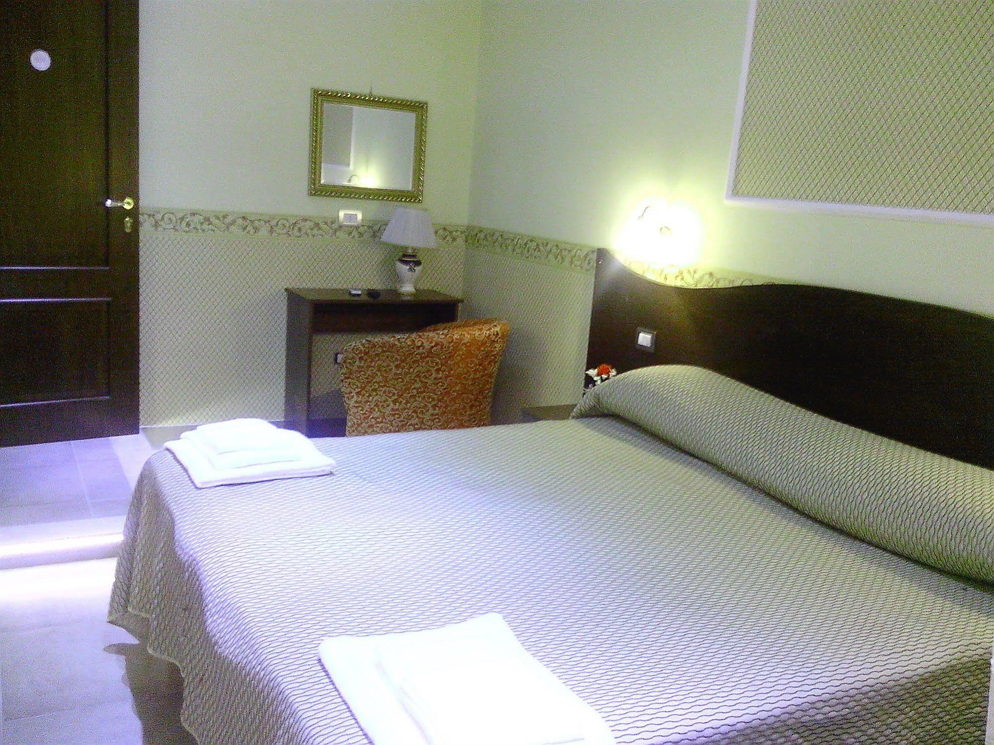 Bed & Breakfast Napoli Centrale Zewnętrze zdjęcie