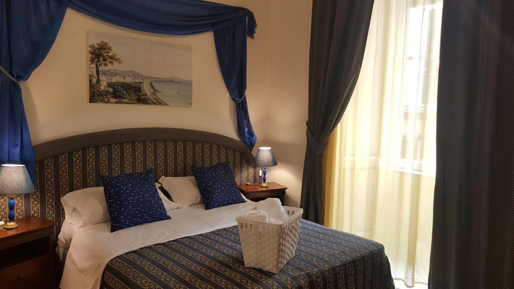 Bed & Breakfast Napoli Centrale Zewnętrze zdjęcie