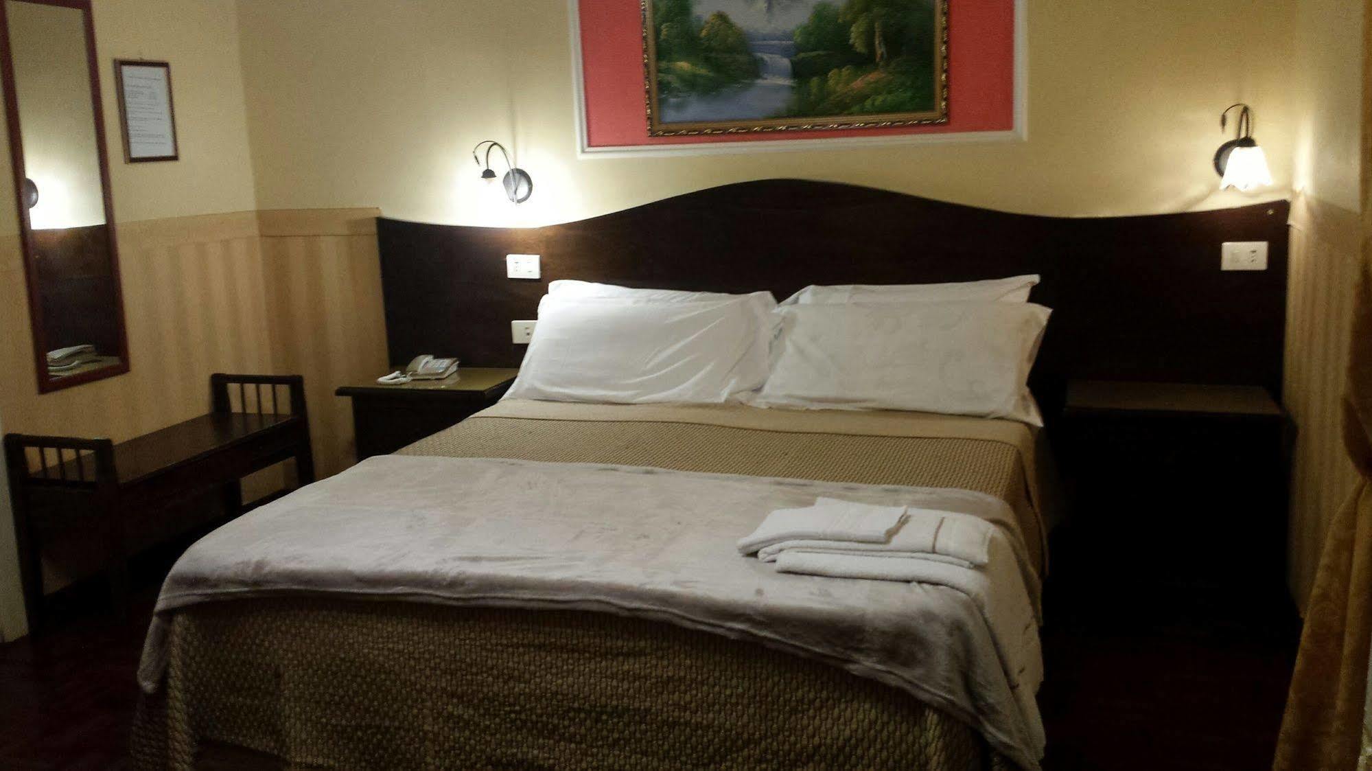 Bed & Breakfast Napoli Centrale Zewnętrze zdjęcie